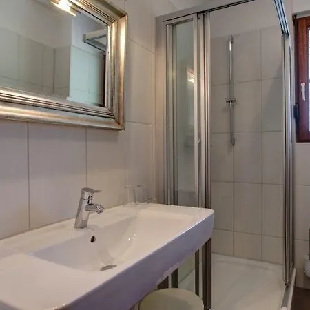 Konukevi Garni-hotel Kranich